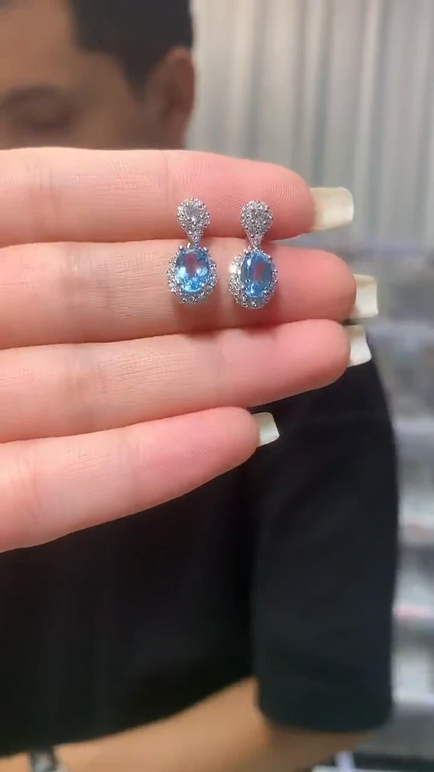 银S925镶嵌托帕石耳饰【宝石世家严选】
