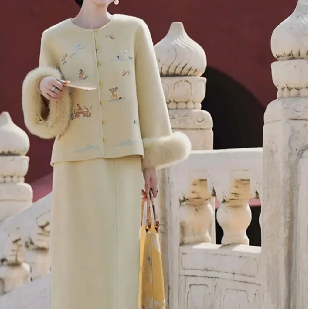 【刘家】轻奢毛呢新中式圆领刺绣毛袖外套+半裙