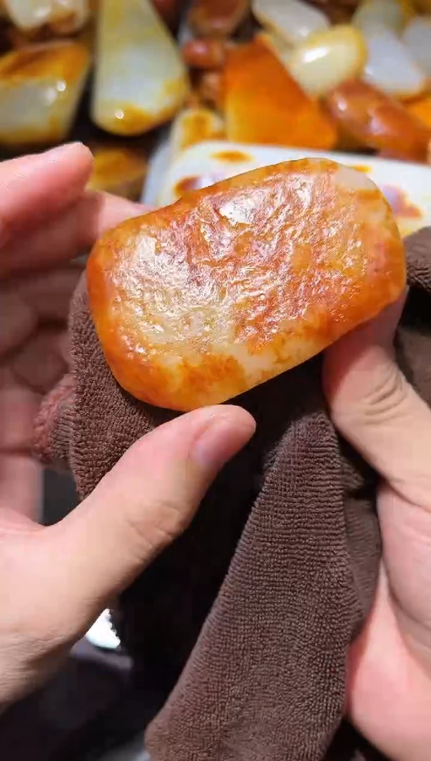 和田玉（子料）未镶嵌挂件YL-WW-5.29-18多样性发货