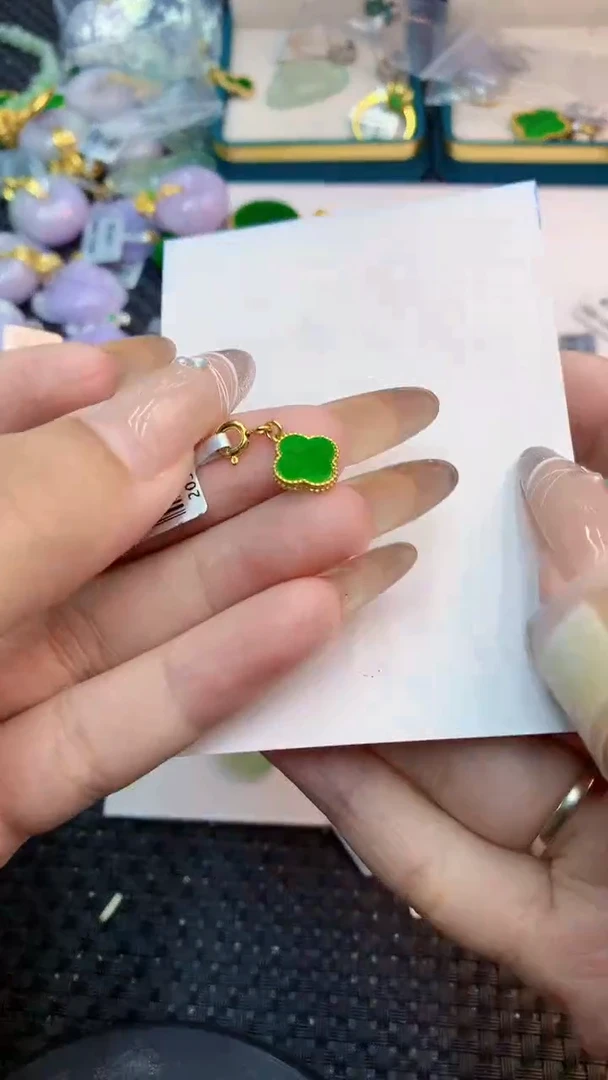 颈饰未镶嵌翡翠11