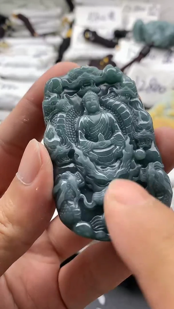 【闪购商品】翡翠颈饰未镶嵌55555555555