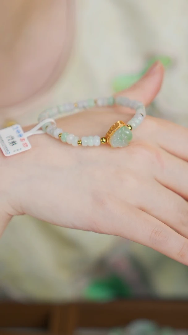 翡翠未镶嵌颈饰翡翠手串