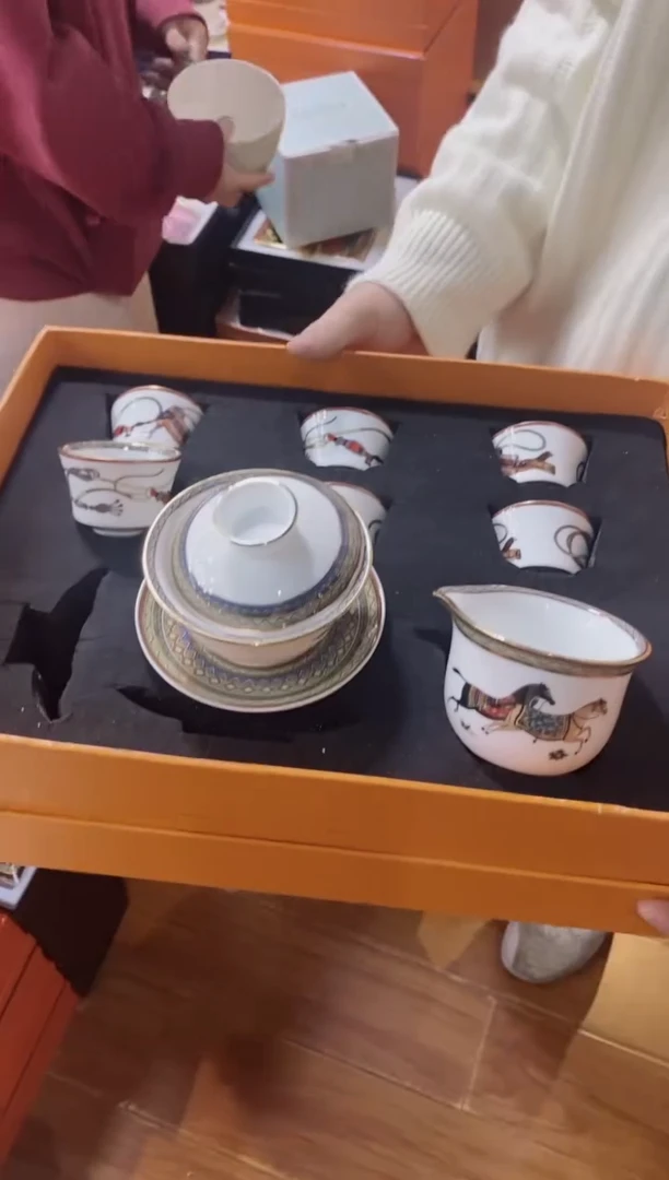 【闪购商品】杯鸿辉家品牌瓷器，京东包邮！