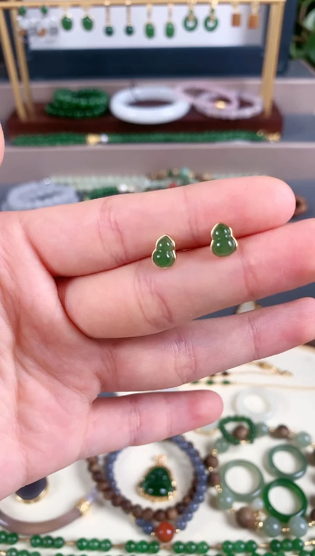 银S925镶嵌和田玉耳饰1