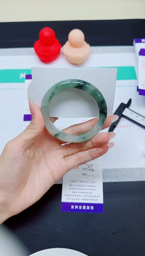 未镶嵌手镯石英质玉92/56