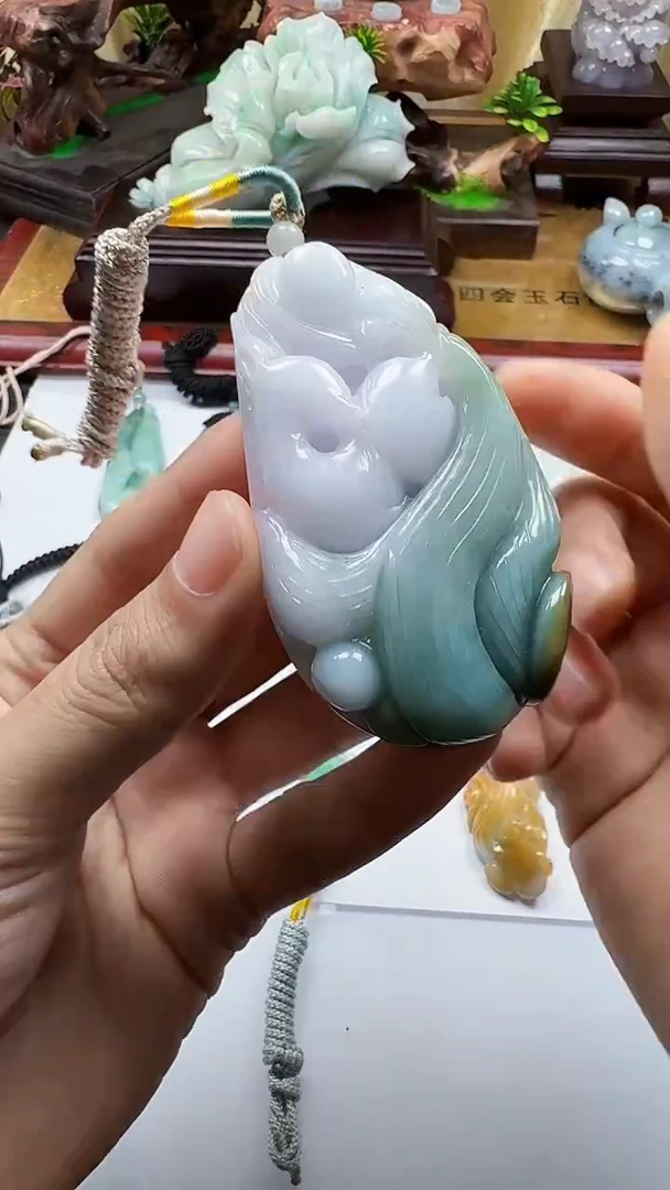 吊坠(不含链)未镶嵌翡翠1