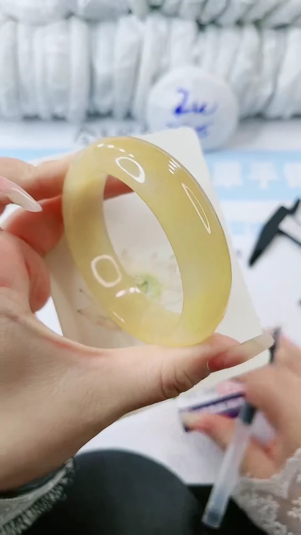 【闪购商品】石英质玉手镯未镶嵌 多样性发货V247