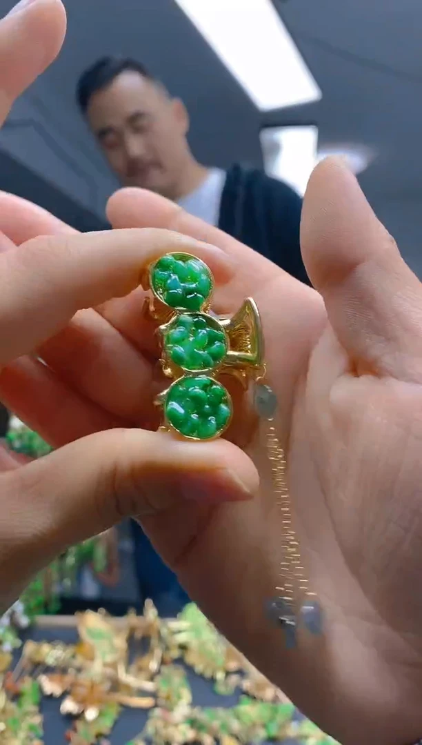 【闪购商品】翡翠耳饰合金040翡翠发簪