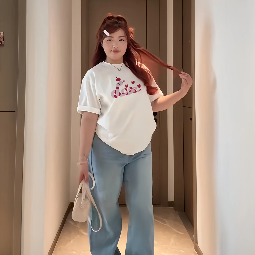 设计感苹果小蛇印花甜美慵懒百搭大码宽松休闲夏纯棉短袖#T019831