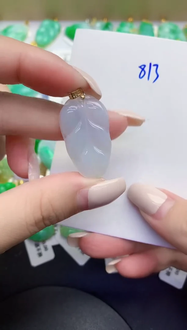 颈饰未镶嵌翡翠缅甸天然翡翠A货