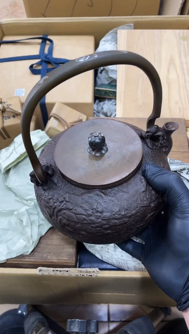 铁壶如图所示 阁集工艺品