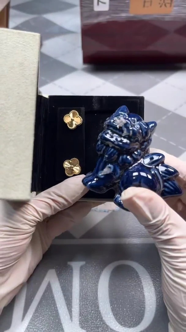 瓷片陶瓷如图所示周边