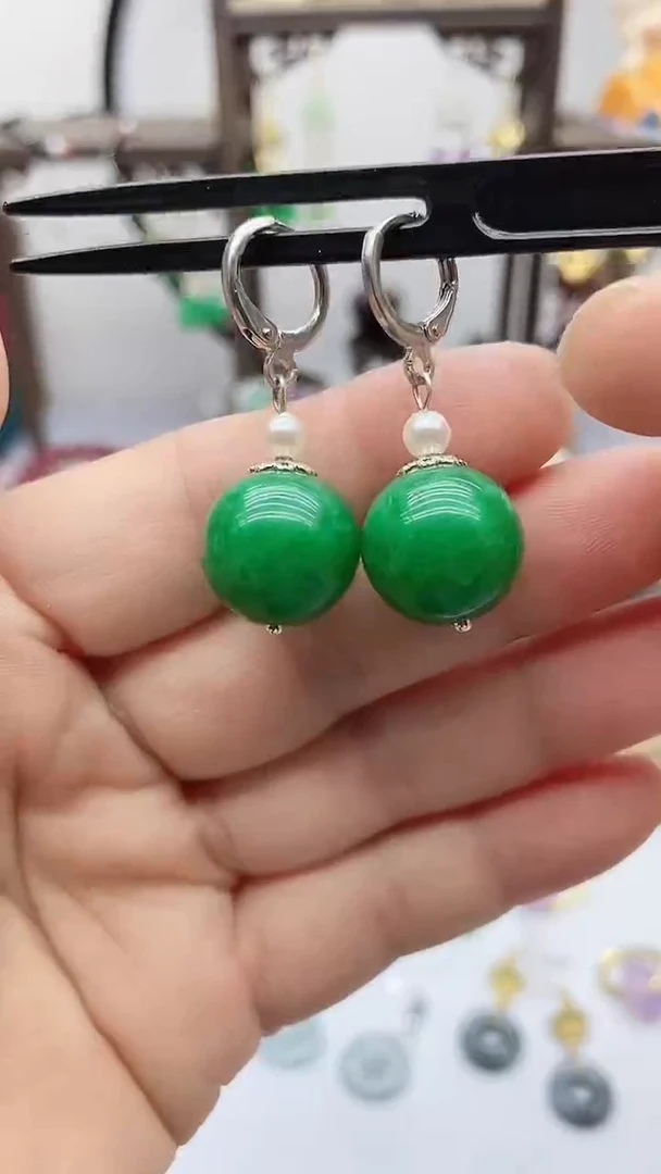 石英质玉（非洲翠）银S925镶嵌耳饰125