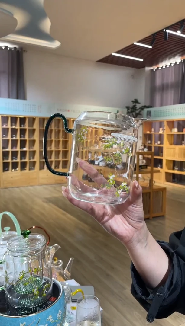 手工艺品玻璃遇器月牙大公杯绿把梨花白燕