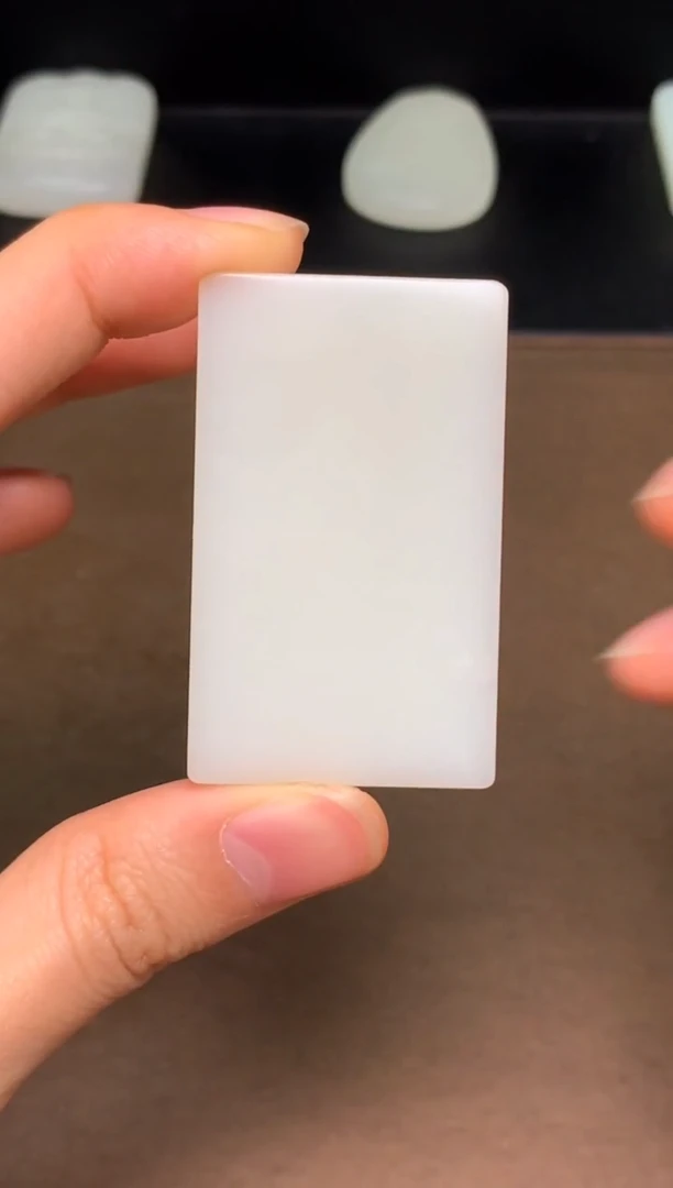 颈饰未镶嵌和田玉57 包容