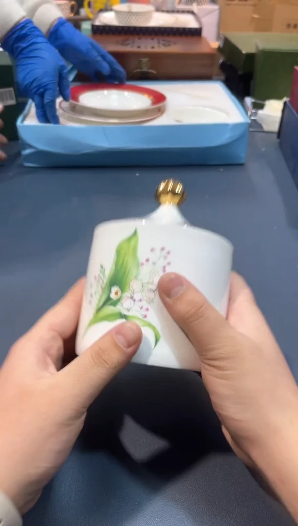 【闪购商品】碗A353全场正品，京东包邮