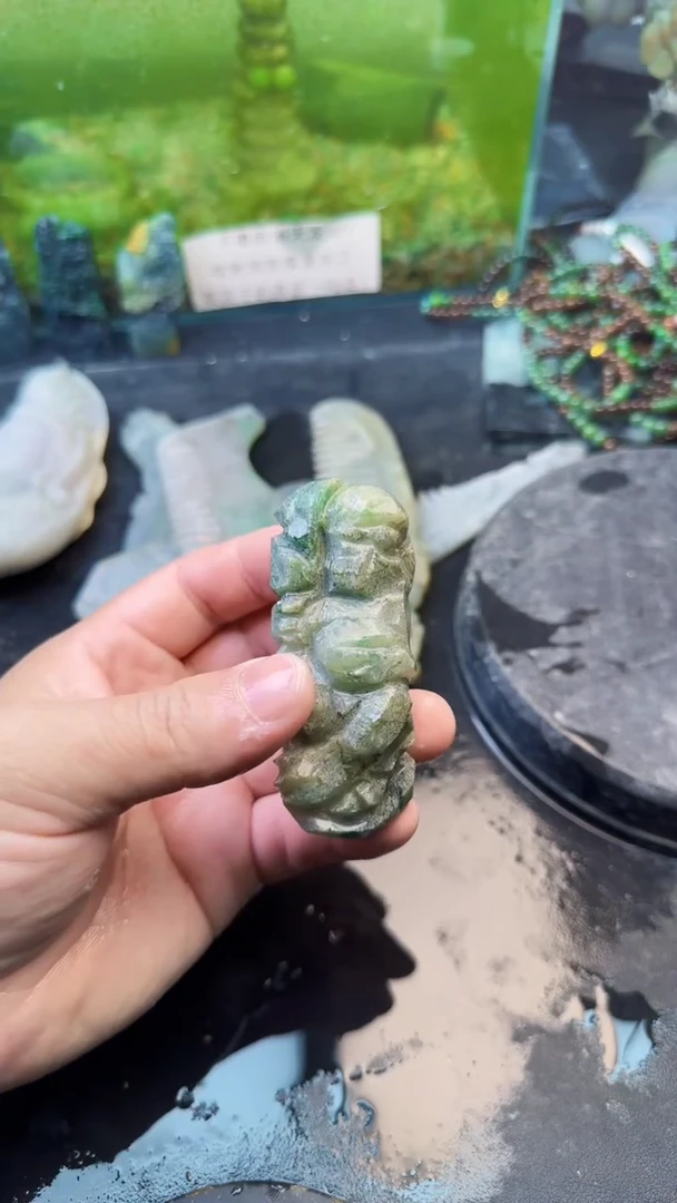 【闪购商品】翡翠颈饰未镶嵌128天然翡翠