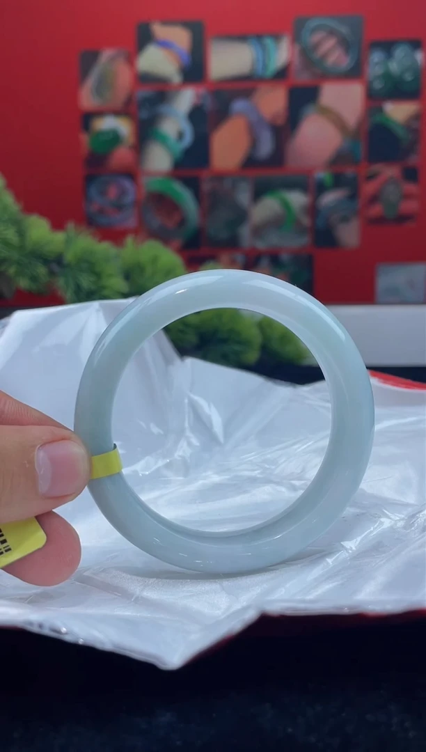 翡翠手镯未镶嵌12手镯