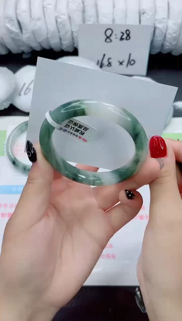 未镶嵌手镯石英质玉055-56