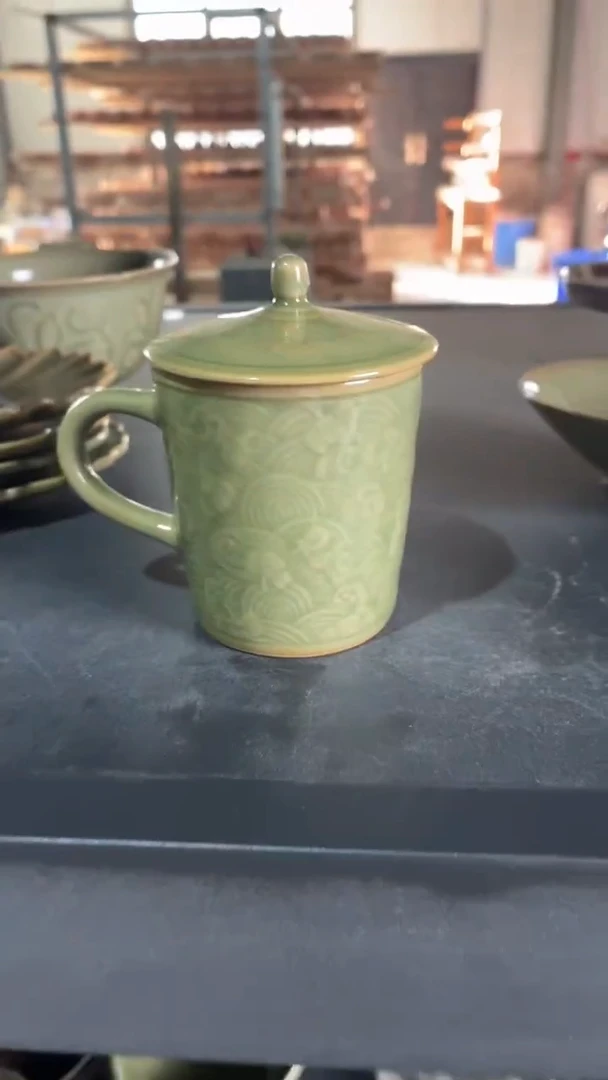 耀州窑仰山青釉落花流水杯337