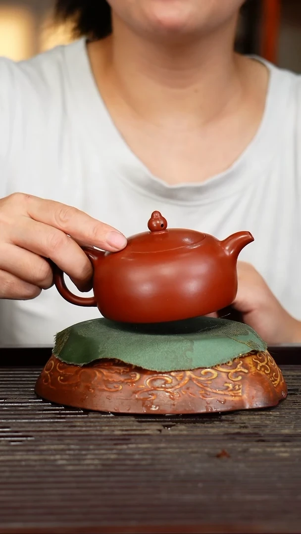 宜兴原矿紫砂壶茶壶宜兴原矿紫砂壶茶壶150C