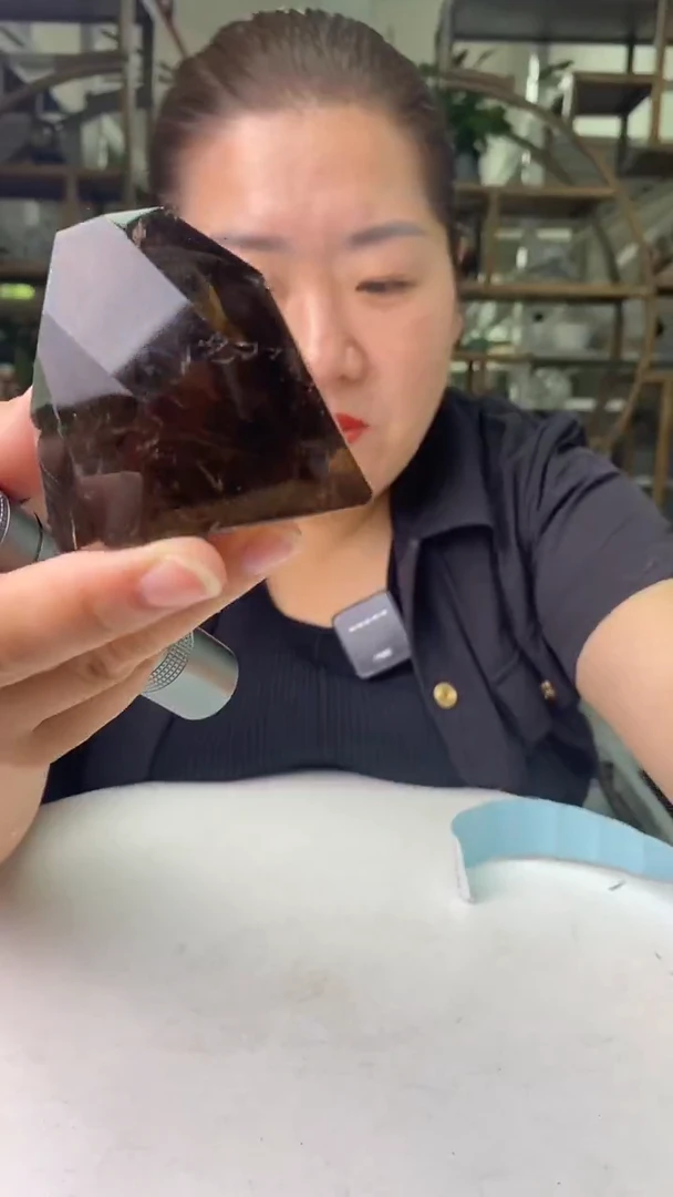 水晶珠宝半成品未镶嵌茶水晶随形D676