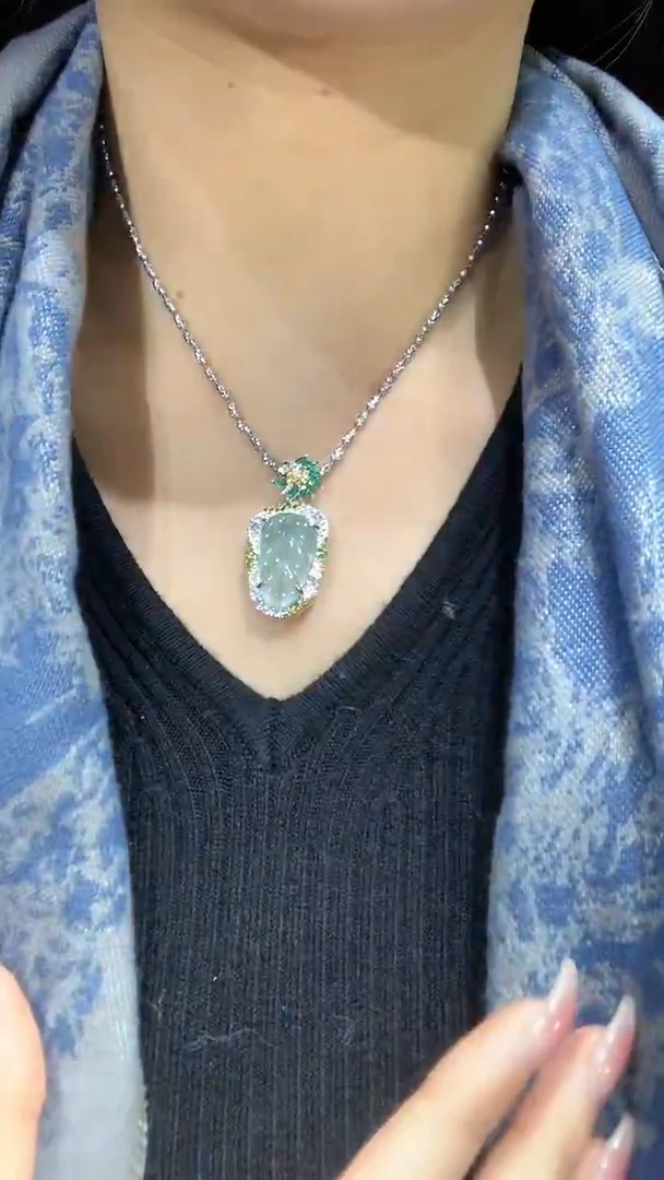 【闪购商品】翡翠吊坠(不含链)未镶嵌2多人多样性随机发货1件