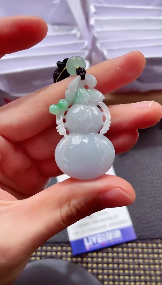 未镶嵌挂件翡翠000111