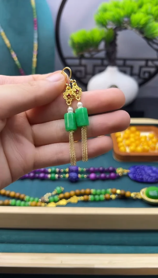 【闪购商品】翡翠耳饰14K金镶嵌E397