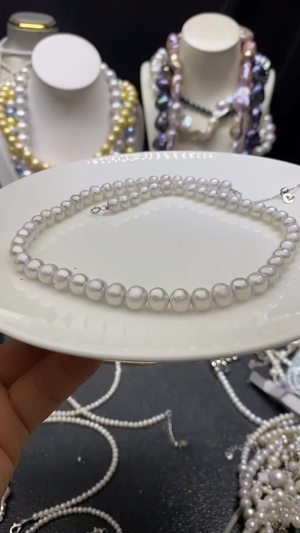 颈饰未镶嵌淡水珍珠多人