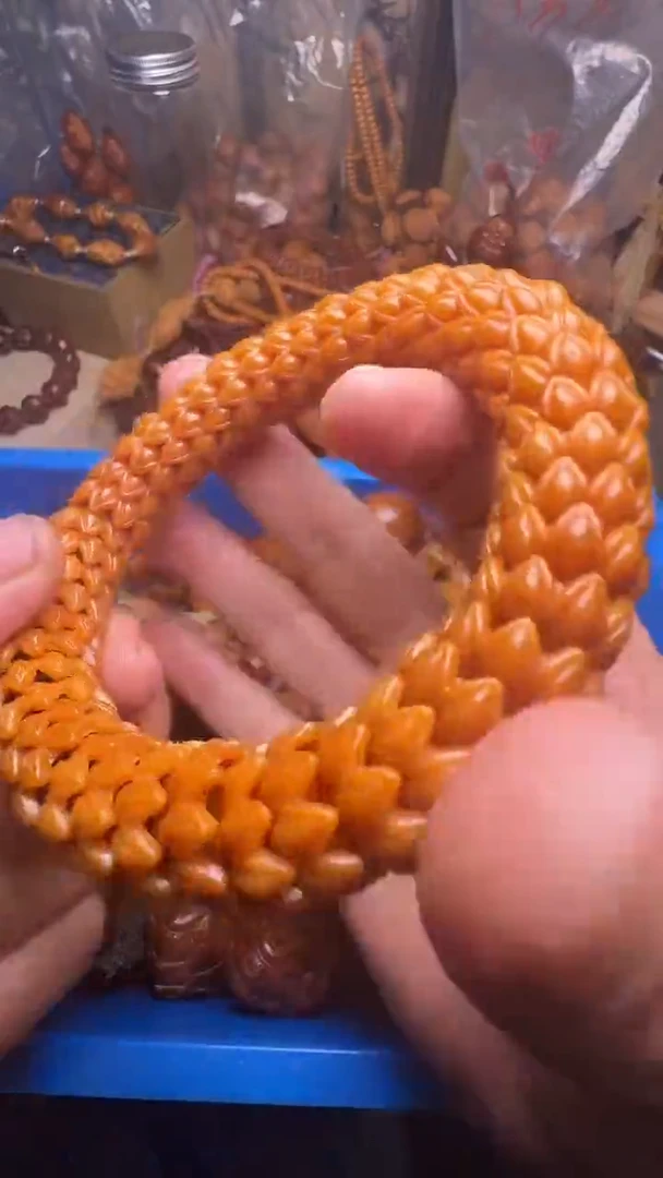 手串橄榄核猴头莲花