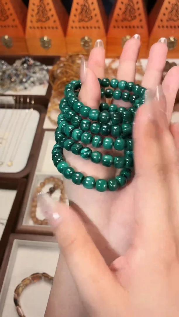 水晶手串未镶嵌孔雀石手串8.5mm