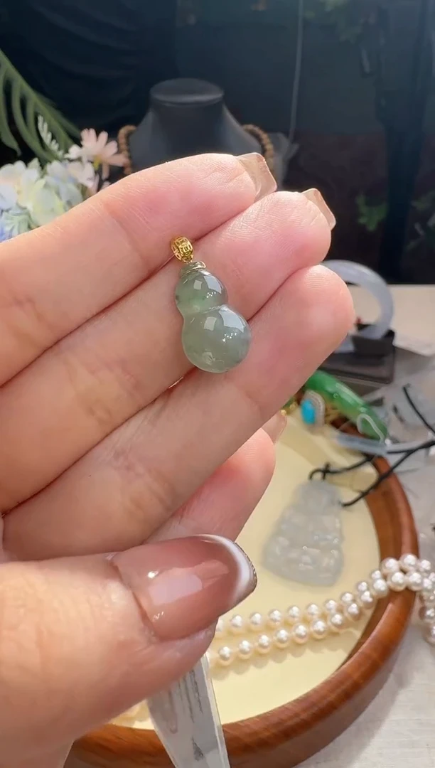 【闪购商品】翡翠颈饰18K金镶嵌挂件