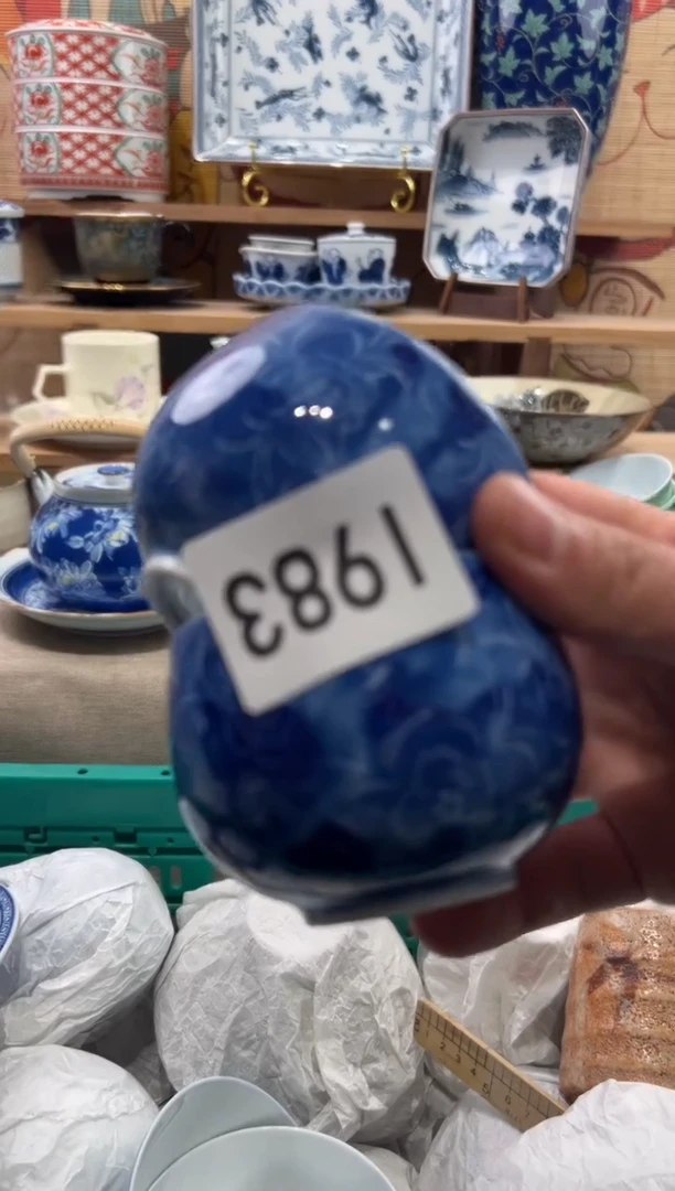 瓷片烟**枝瓷片------I983