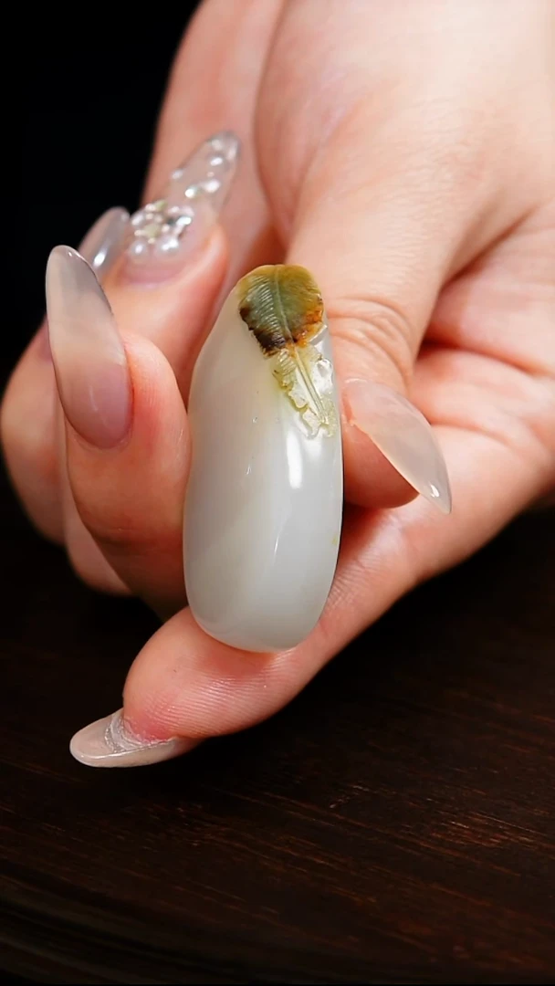 颈饰未镶嵌和田玉圣诞福利大放送