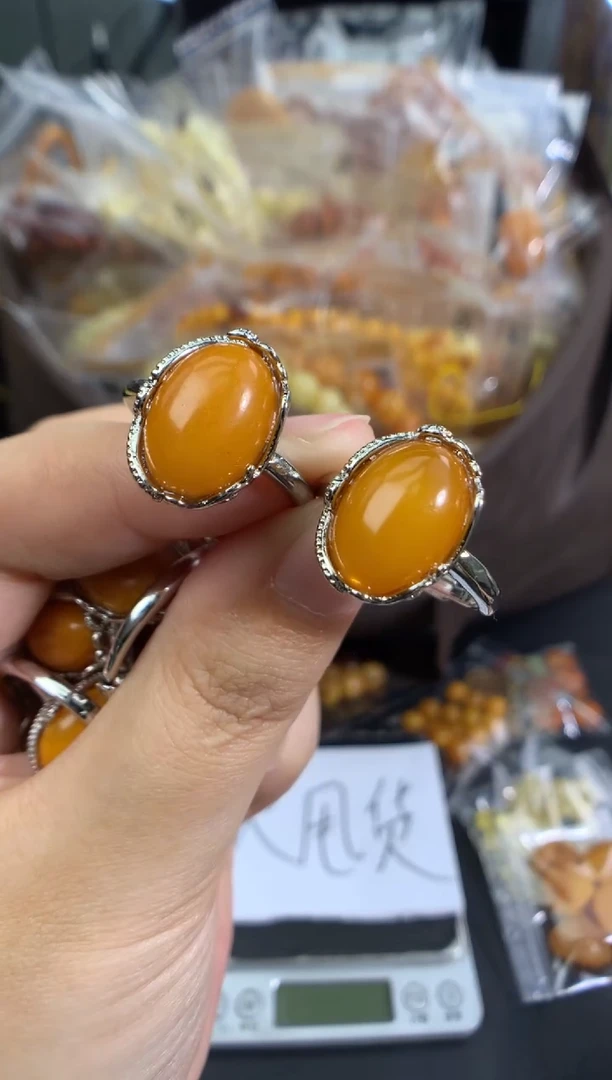 琥珀未镶嵌珠宝奇石多样性发一件