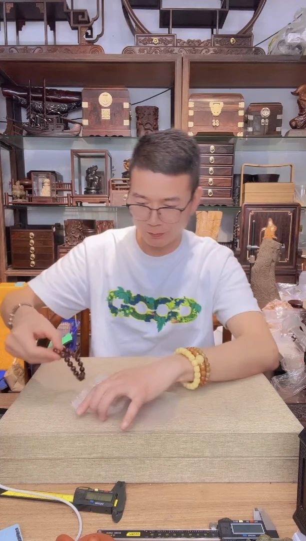 乌木类架子426小叶紫檀1.0单圈手串