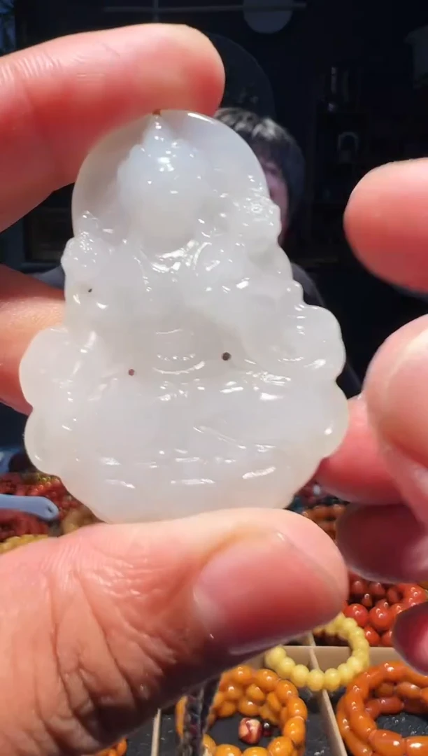 手串未镶嵌和田玉挂件