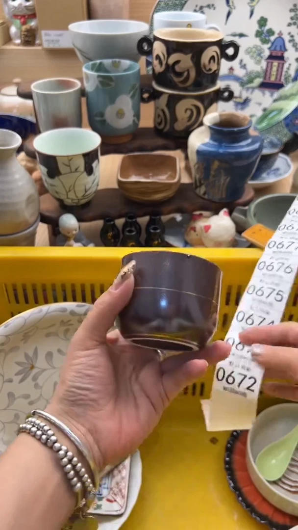ঞ****༻672默认微瑕，满20元包邮
