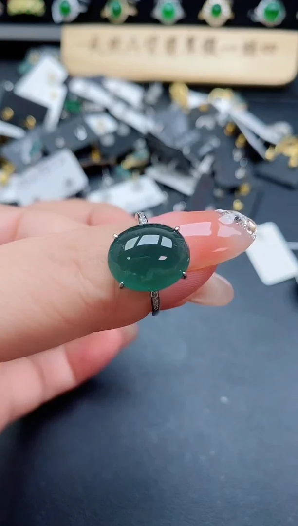 银S925镶嵌戒指翡翠1