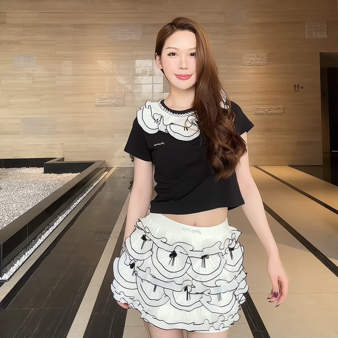 姜穹JIANGQIONG2025夏季新款时尚百搭珠花钻饰伞型花片饰短半裙女