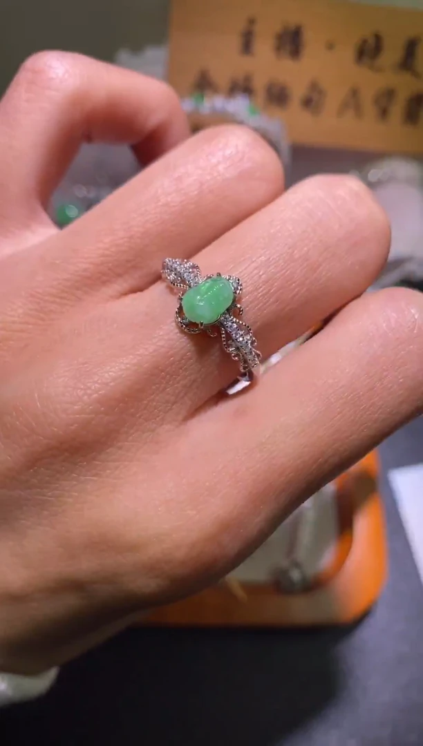 银S925镶嵌戒指翡翠010