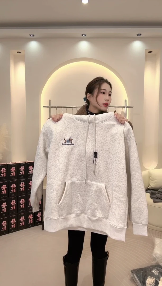 男女同款一件均码卫衣