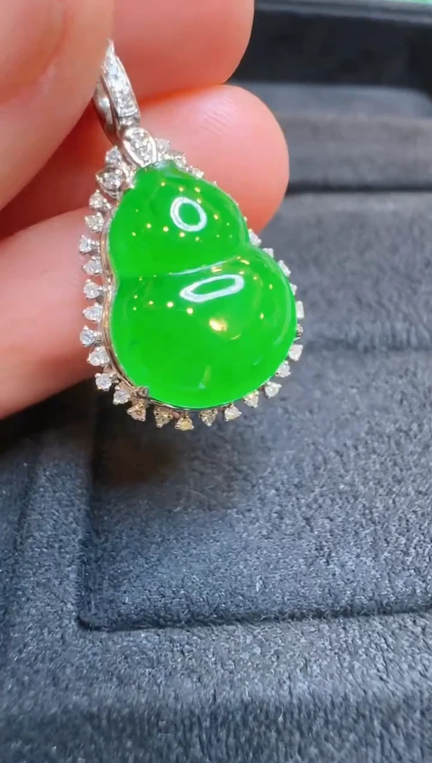 【闪购商品】翡翠吊坠(不含链)18K金镶嵌多样性团购发一件