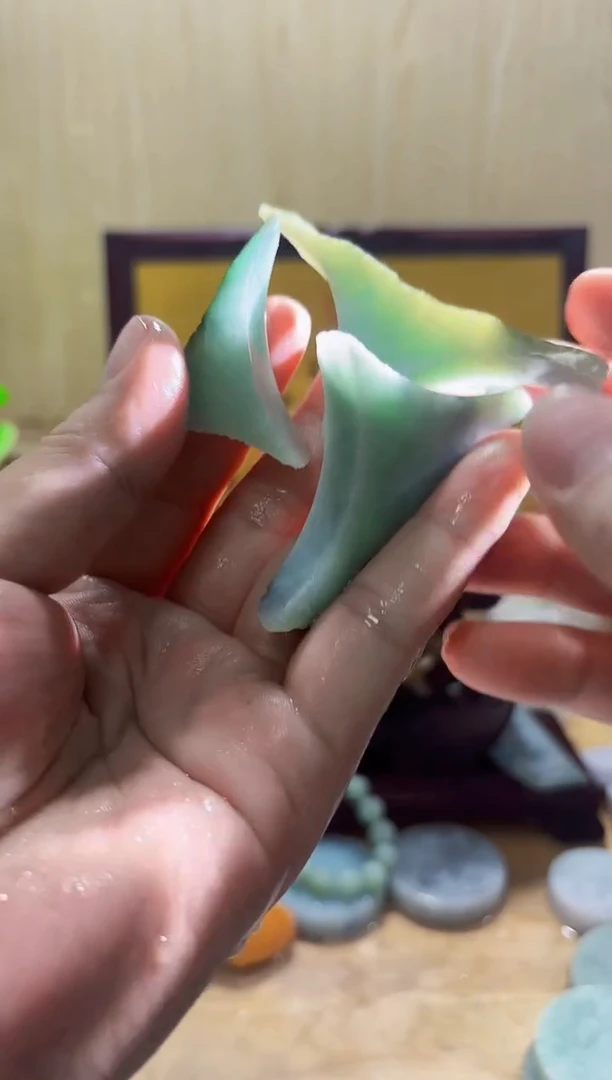 颈饰未镶嵌翡翠A货常星4200