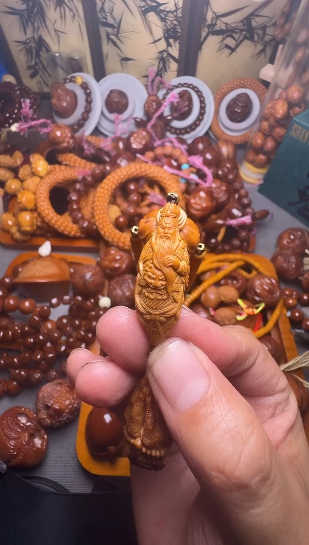 手串橄榄核关公脖挂