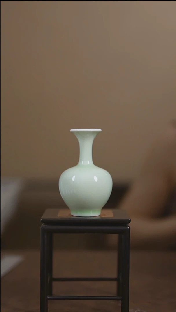 摆件景德镇纯手工花器46