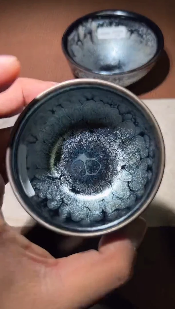 茶盏阙梅娇老师作品