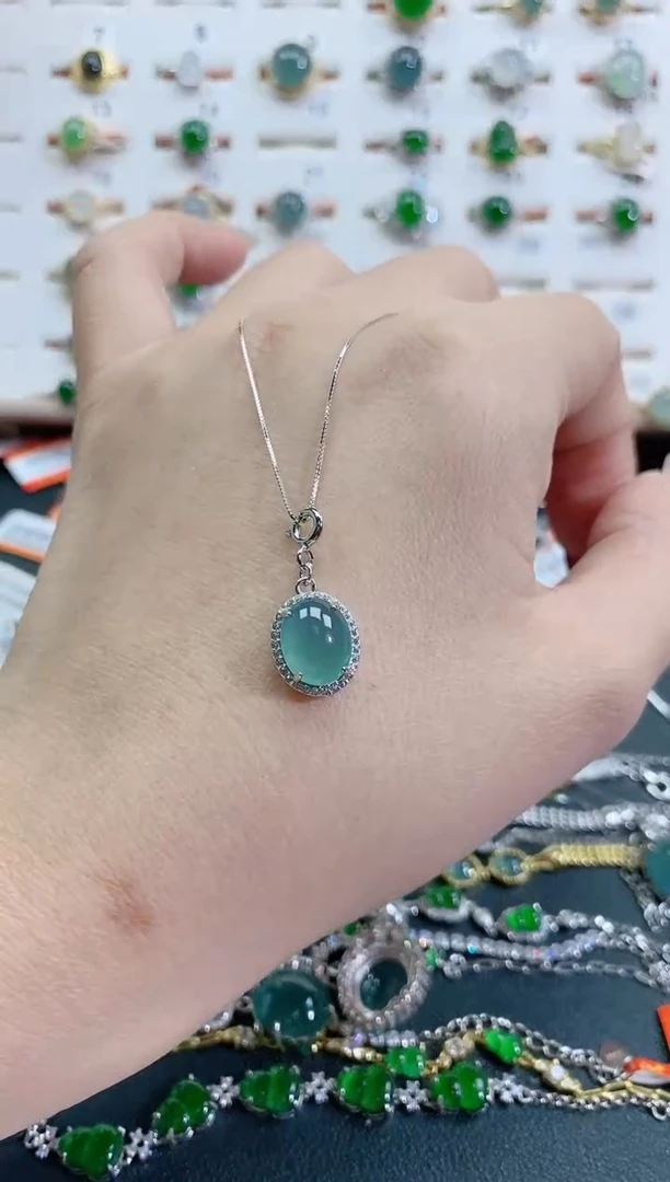 颈饰银S925镶嵌翡翠天然翡翠