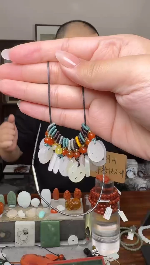 【闪购商品】和田玉挂件未镶嵌1731  多样性发其一